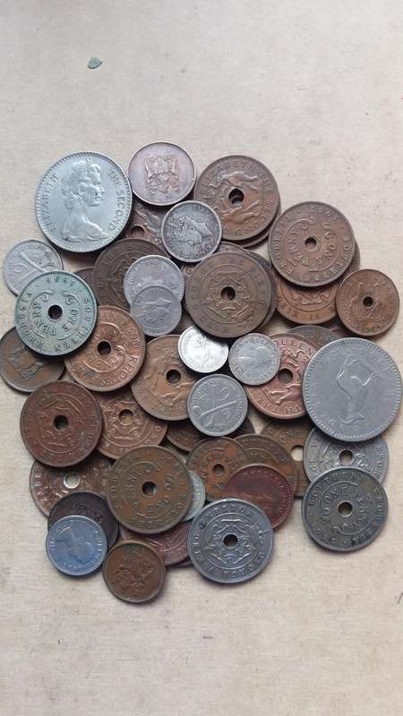Rhodesia Mix - lot 52 coins
