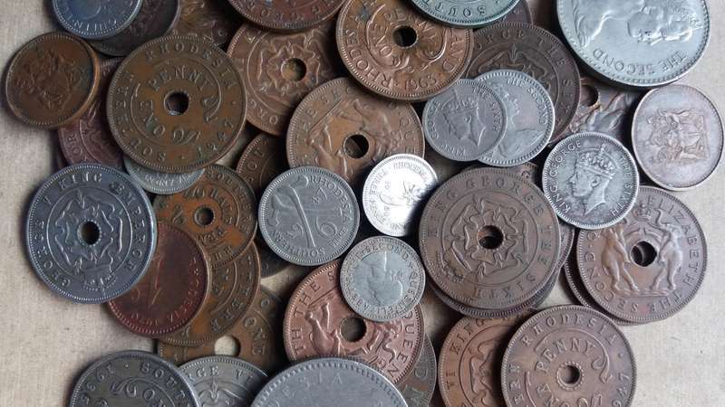 Rhodesia Mix - lot 52 coins