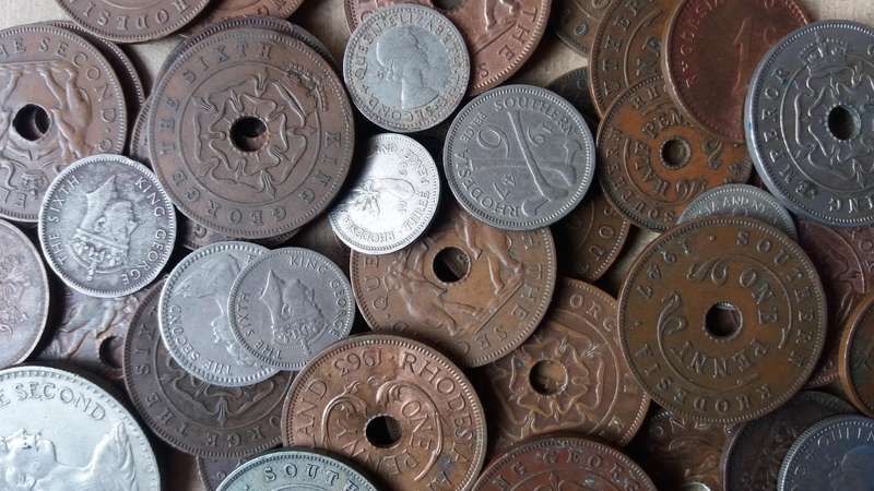 Rhodesia Mix - lot 52 coins