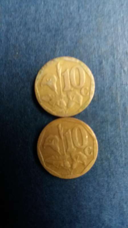 South Africa 2000 10 cent - Old & New Coat of Arms * 2 x coins*