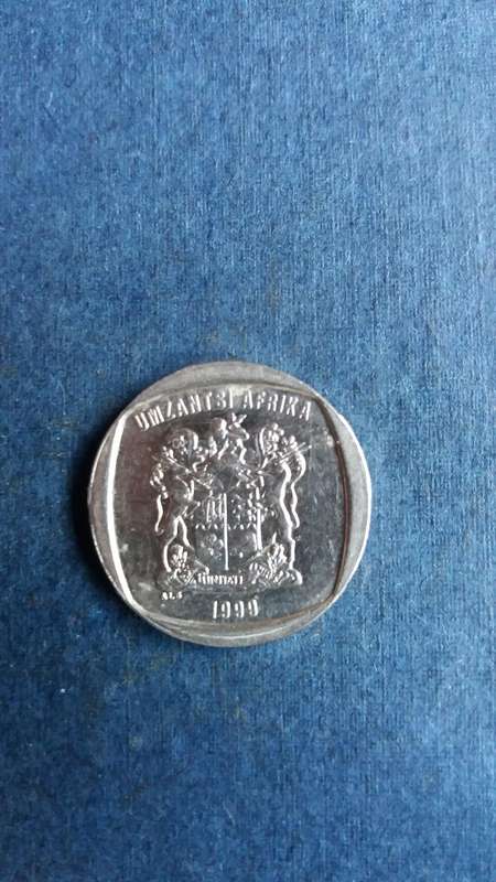 South Africa 1999 R2 * Mintage 4.8 Million Scarce to find*