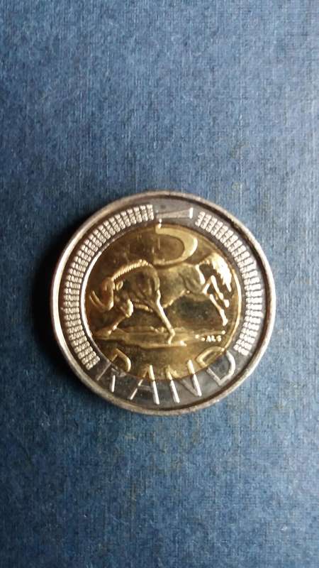 South Africa 2022 R5  * AU/UNC condition - A beauty of a coin* Last of the Wildebeest R5