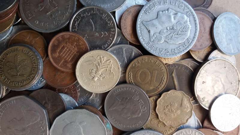 World Mix Coins - 200 coins in total * No South African Coins*