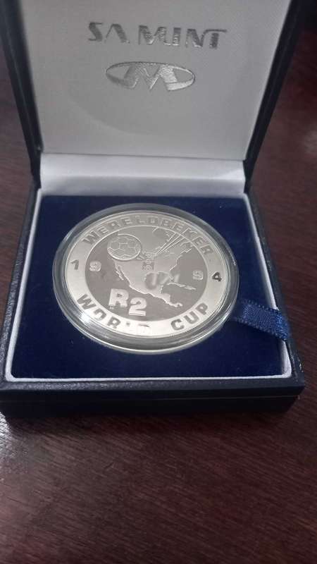 1994 CROWN SIZE  SILVER R2 WORLD CUP SOCCER. IN SA MINT BOX