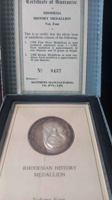 RHODESIA PURE SILVER HISTORY MEDAL VOL.4