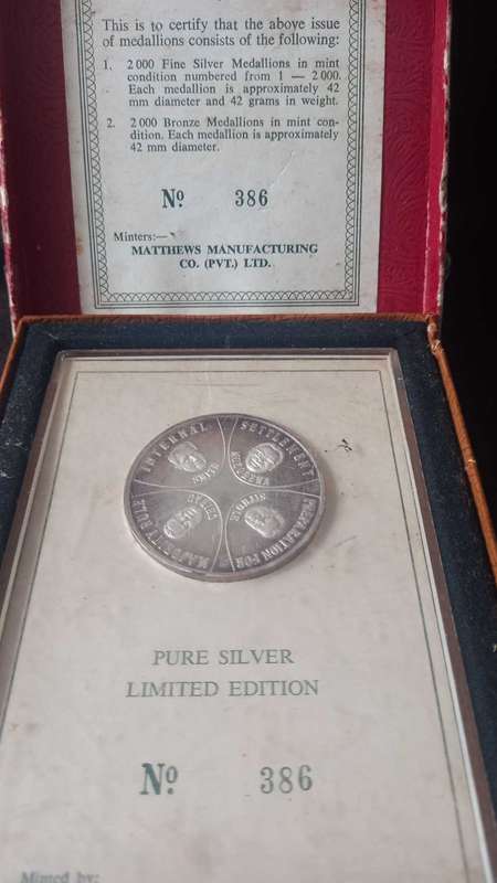 RHODESIA PURE SILVER MEDAL VOL.5
