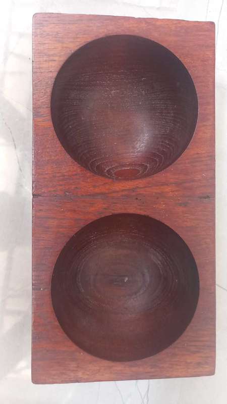 OLD COIN TRAY FULL OF COPPER AND NICKEL  COINS