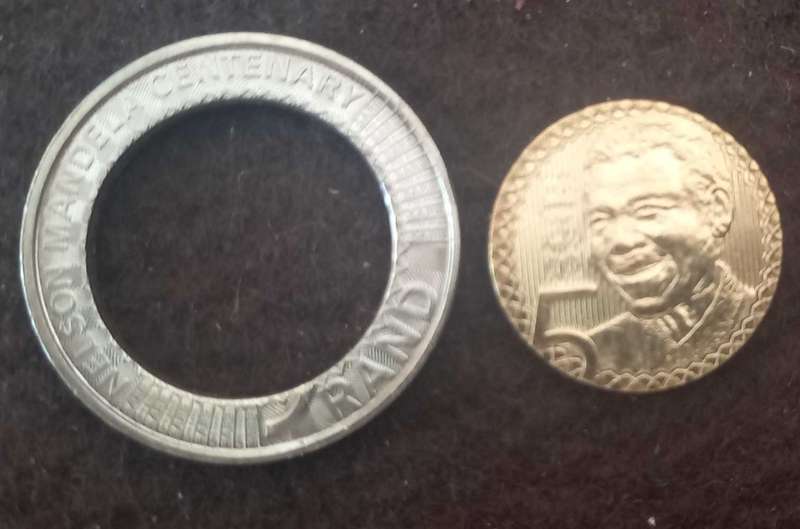 2018 5RAND ERROR COIN