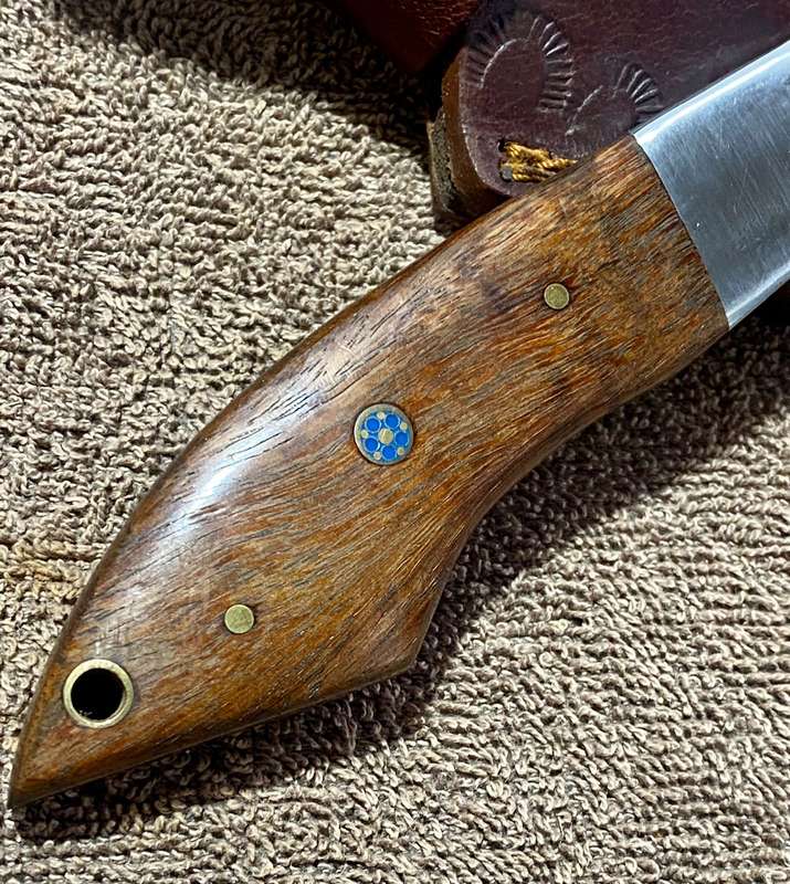 Damascus Knife - includes leather sheath