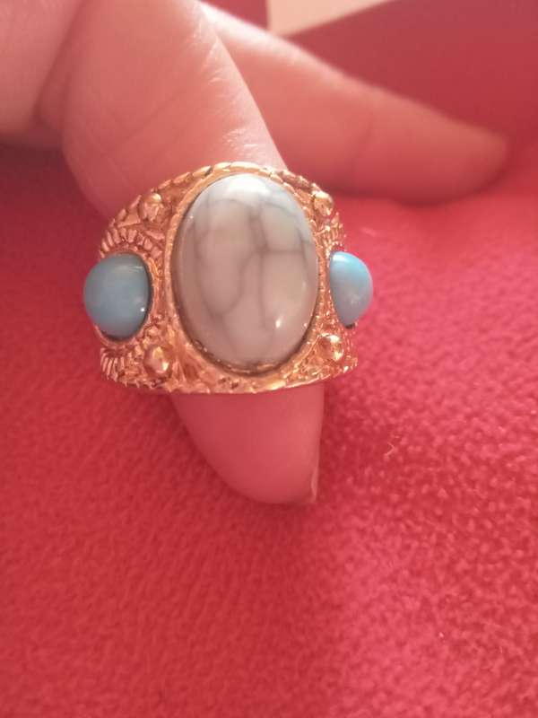 HIGH-END FASHION RING