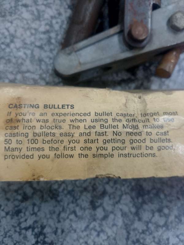 DOUBLE CAVITY LEE BULLET MOLD