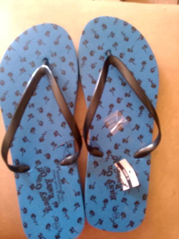 LADIES SANDALS