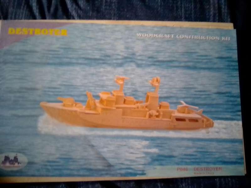 Wood craft construction kit