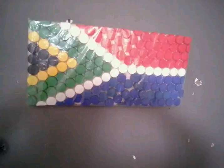 Soft drink caps South African flag