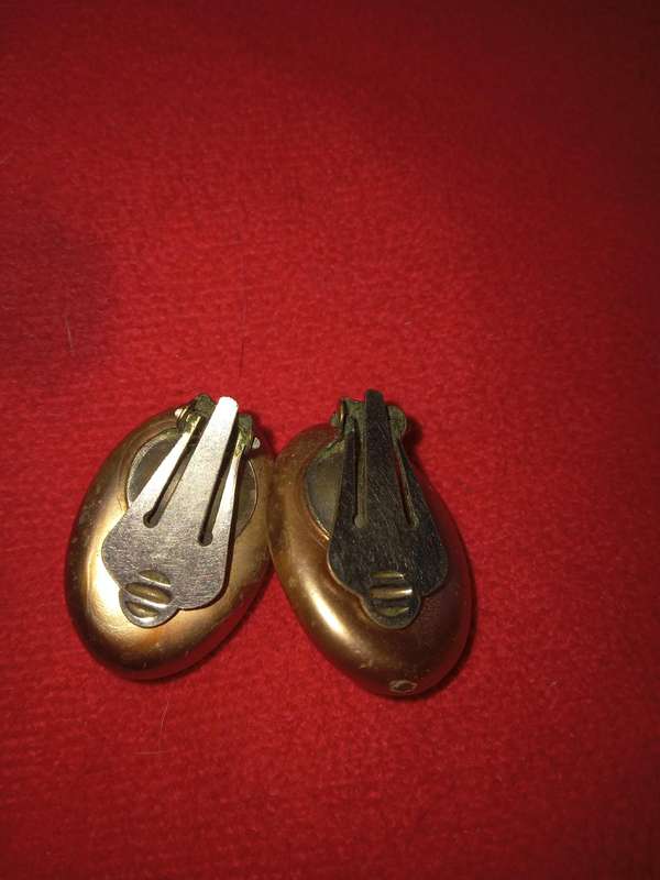 1970 High Quality earings