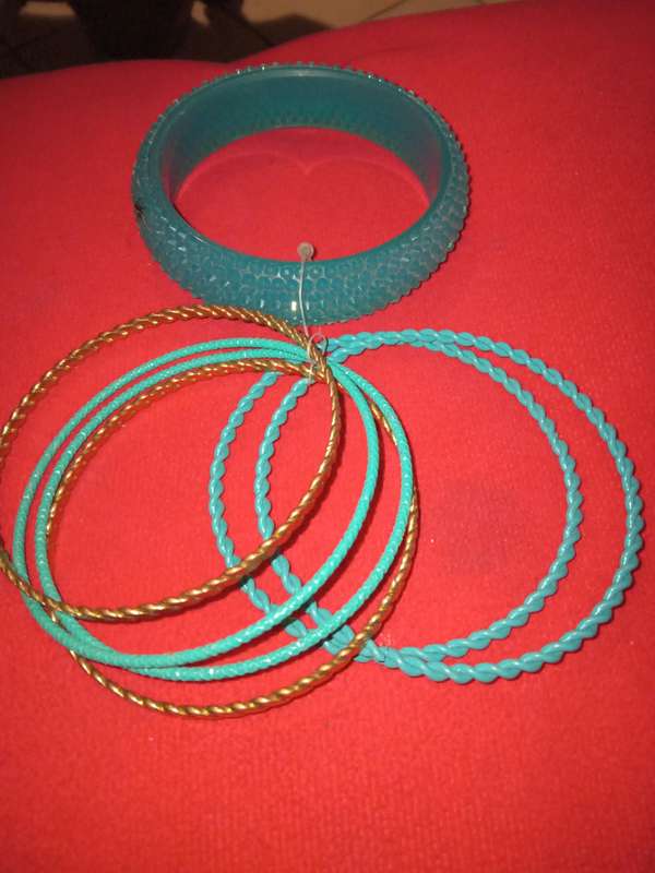 Fashion Bangles
