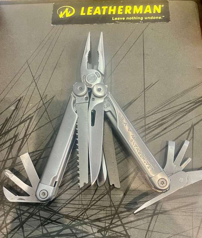 Leatherman wave