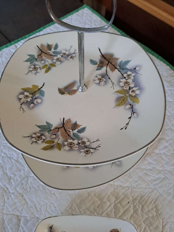 Midwinter Stylecraft Orchard Blossom Two Tier Cake Stand and extra dish