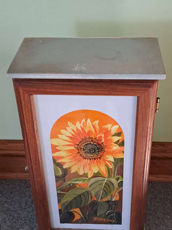 Precious wooden cabinet with oil painting front and rose wood door surround