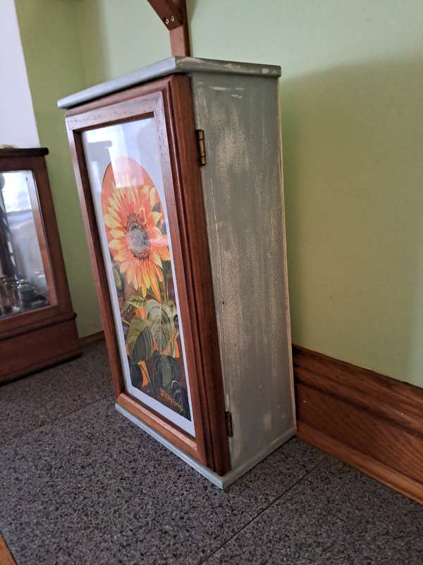 Precious wooden cabinet with oil painting front and rose wood door surround
