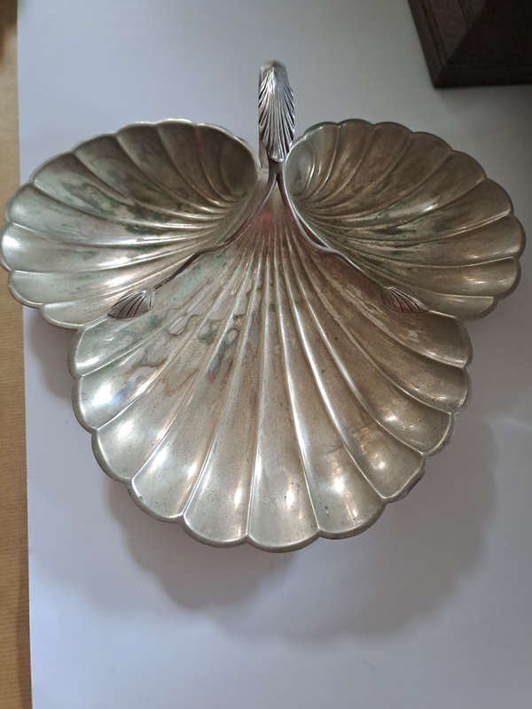 Silver EPNS Hallmarked 3 clam large dish. Uncleaned