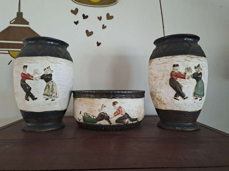 Early 1900s Dutch pottery