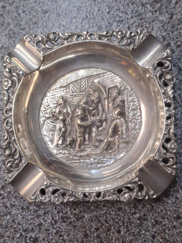 Vintage Dutch? Silver? hallmarked street music scene ashtray