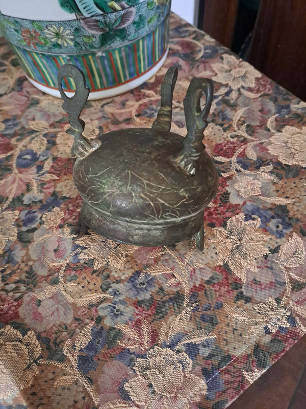 VERY old bronze chinese tripod censer