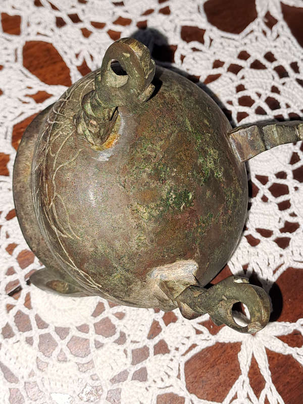 VERY old bronze chinese tripod censer