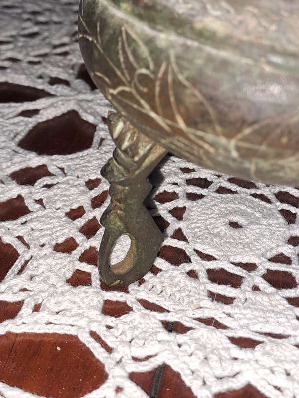 VERY old bronze chinese tripod censer