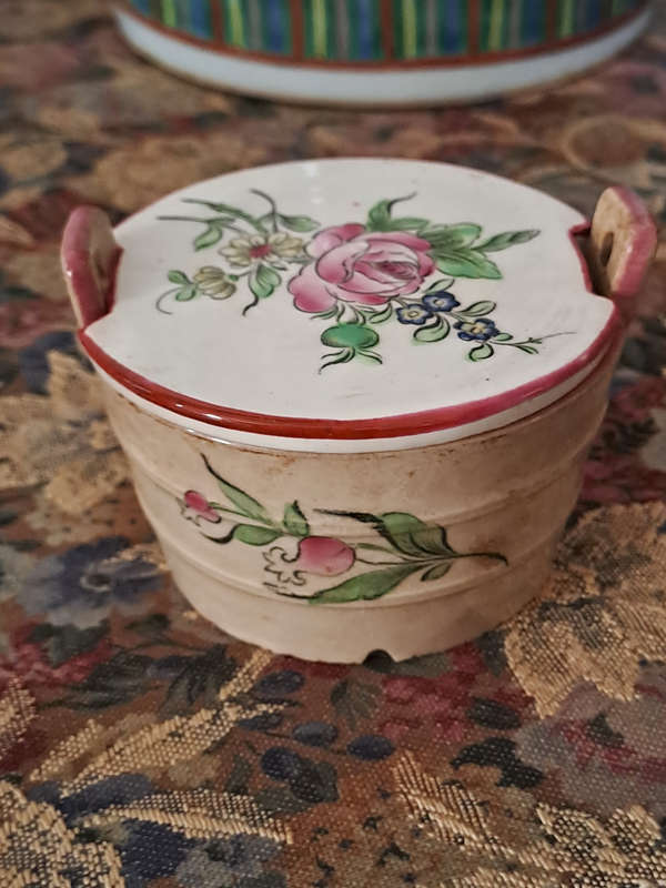 Old Strasbourg (off white back ground) by LUNEVILLE france Butter tub and lid