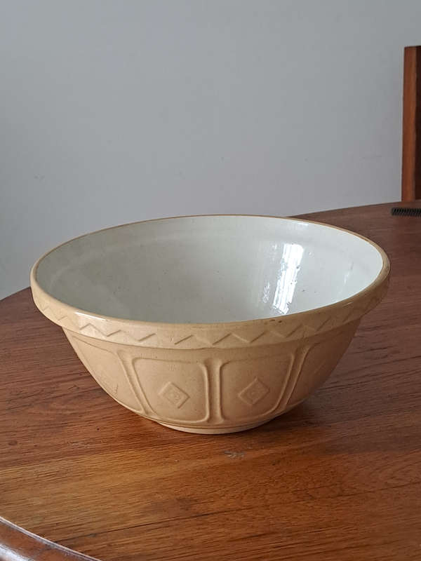 Vintage Masson Cash & Co large mixing bowl