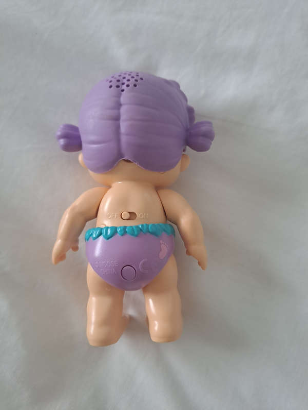 Little Live Pets Bizzy Bubs Polly Petals Figure [Walk & Talk!]