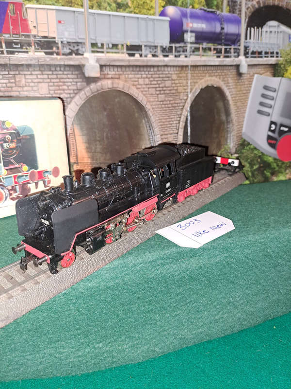 Marklin HO DB steam loc and tender  DB 24058 3003 like new