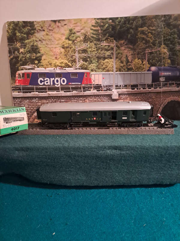 Marklin HO SBB CFF 4017 Baggage car IOP