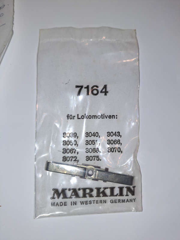 Marklin Pick up shoe 7164