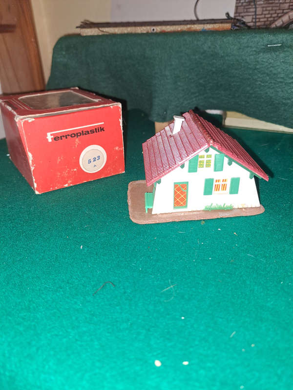 HO cottage