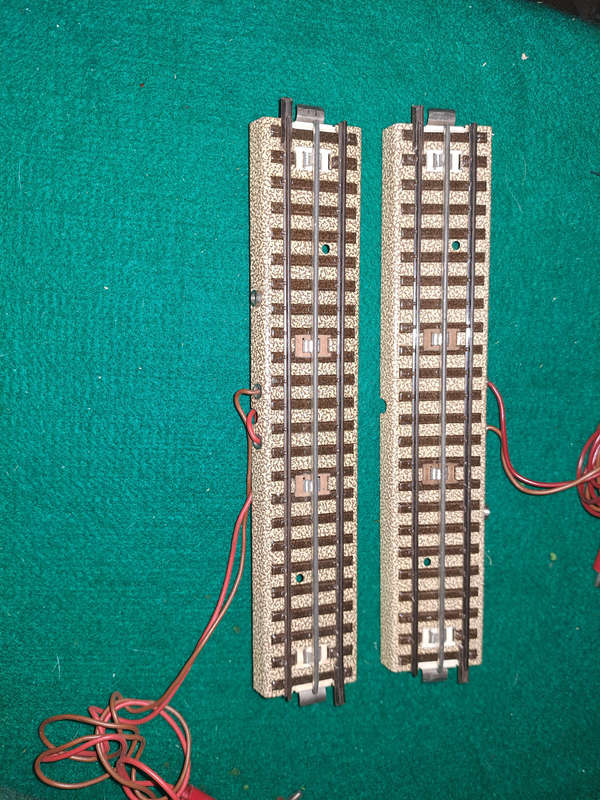 Matklin ho 3 rail electric track section Each