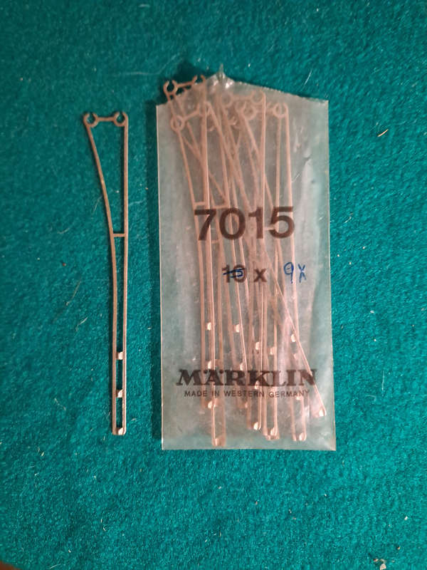 Marklin catenary 7015 pk  115mm