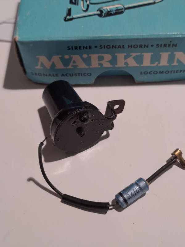 Marklin HO 7213 signal horn