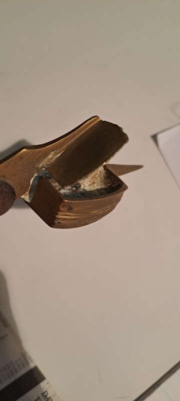 Antique candle  snuff/scissors wick scissors