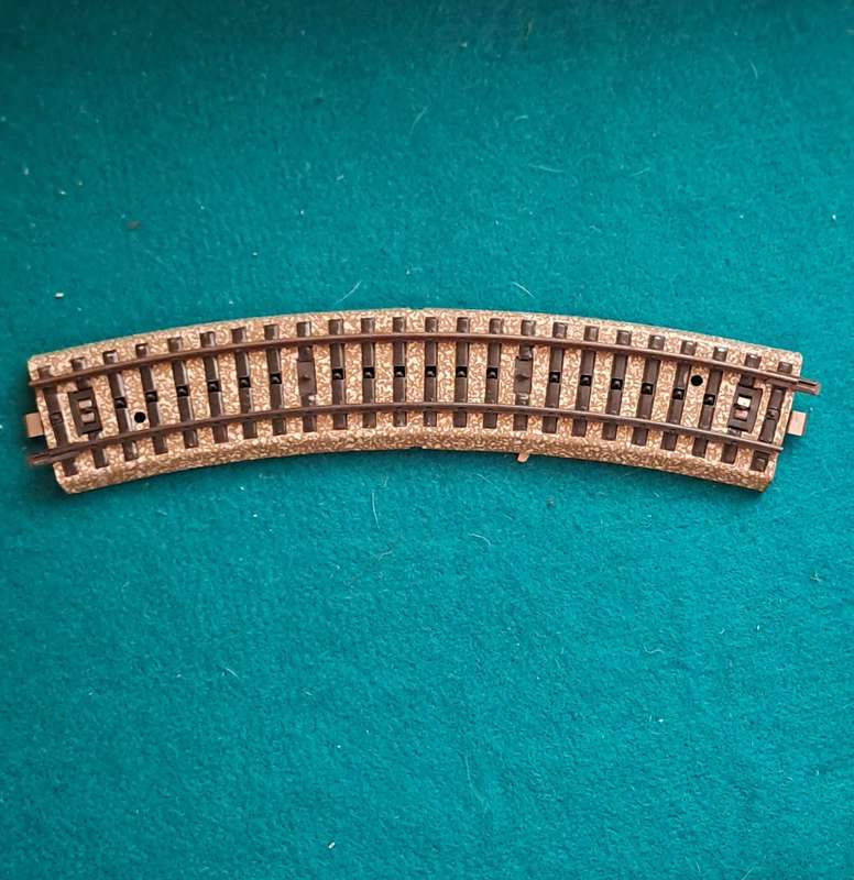 Märklin Ho 5100 curves like new