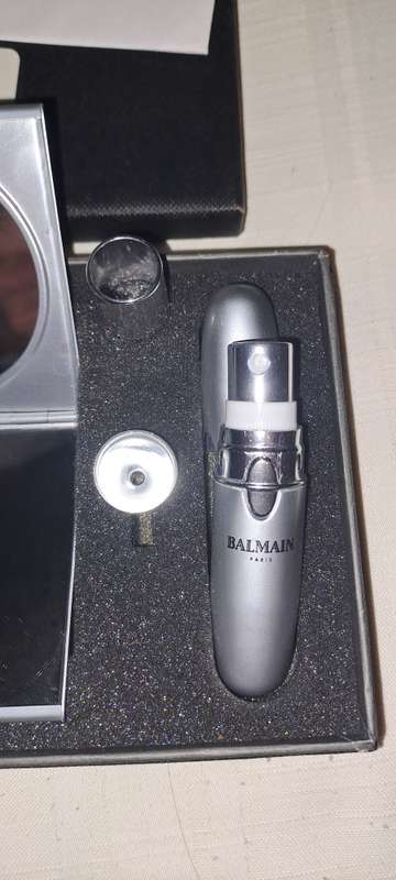 Balmain Paris Gift set. mirror compact and refillable perfume bottle