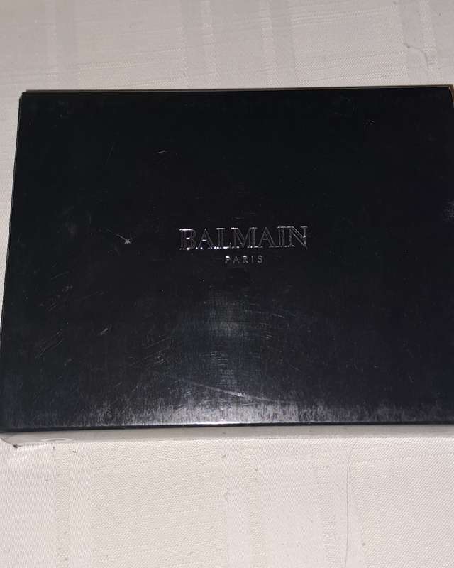 Balmain Paris Gift set. mirror compact and refillable perfume bottle