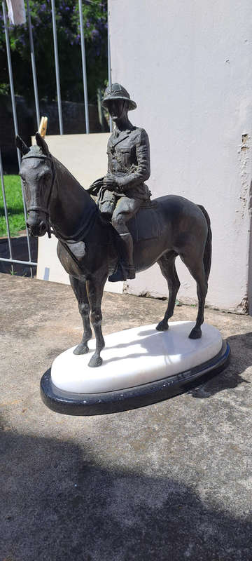 High quality bronze 28kg unknown rider  Buks Theron 1900'S