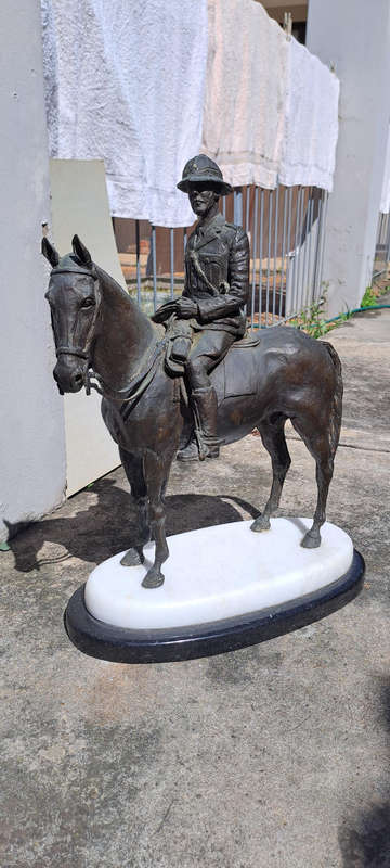 High quality bronze 28kg unknown rider  Buks Theron 1900'S