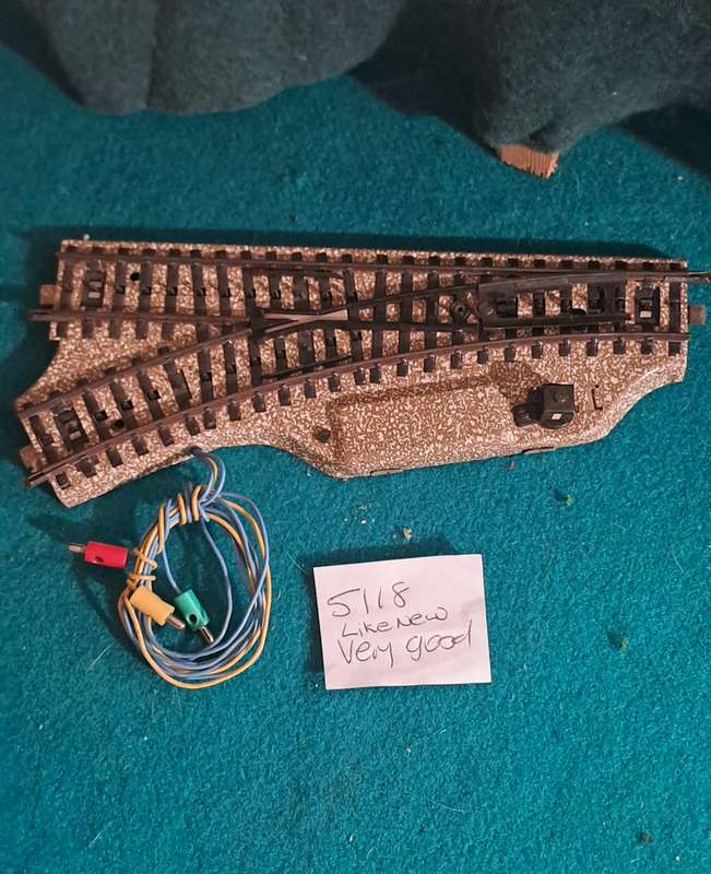 marklin HO 5118 Left hand electric turn out like new if not new