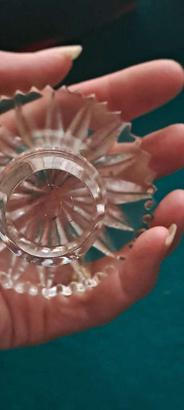 Stunning UNDAMAGED Waterford crystal spirit decanter