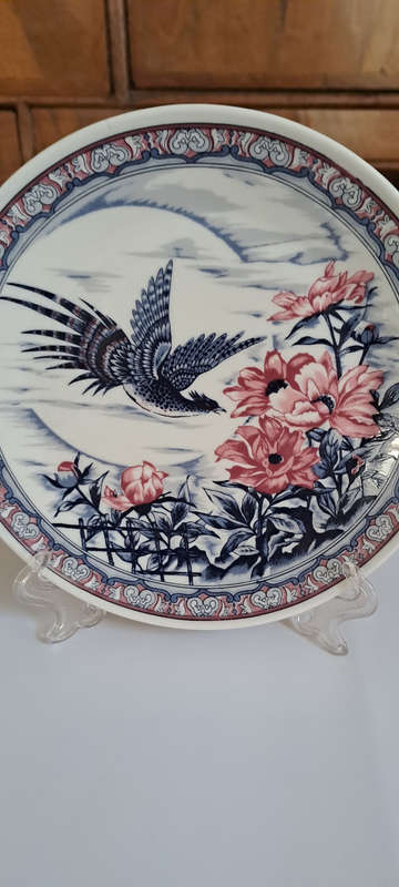 Imari LTD collectors series Yamagochi plate