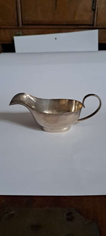 JC & Co ltd gravy boat